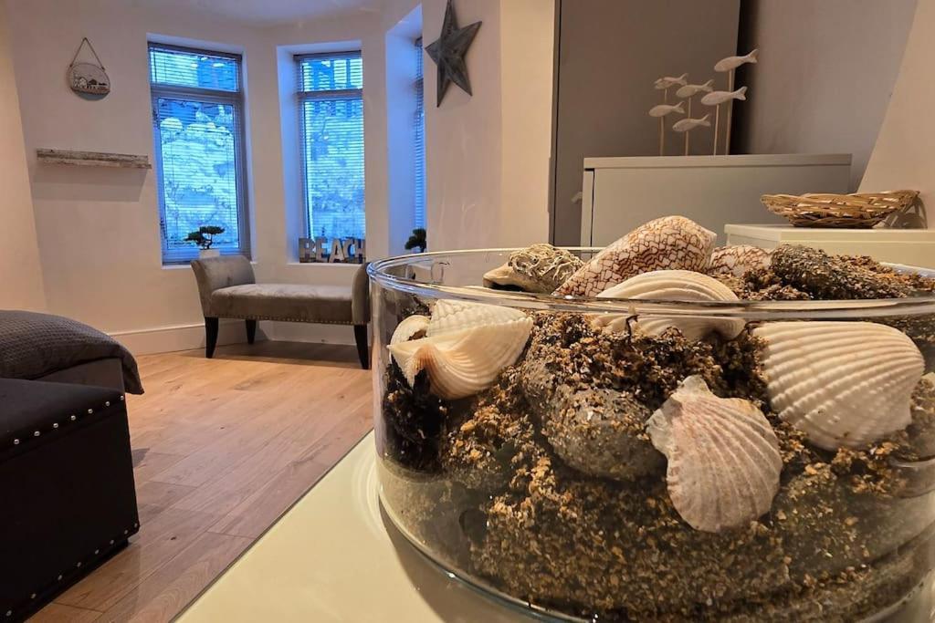 Welcome To The Beach House! Rhôs-on-Sea Eksteriør bilde